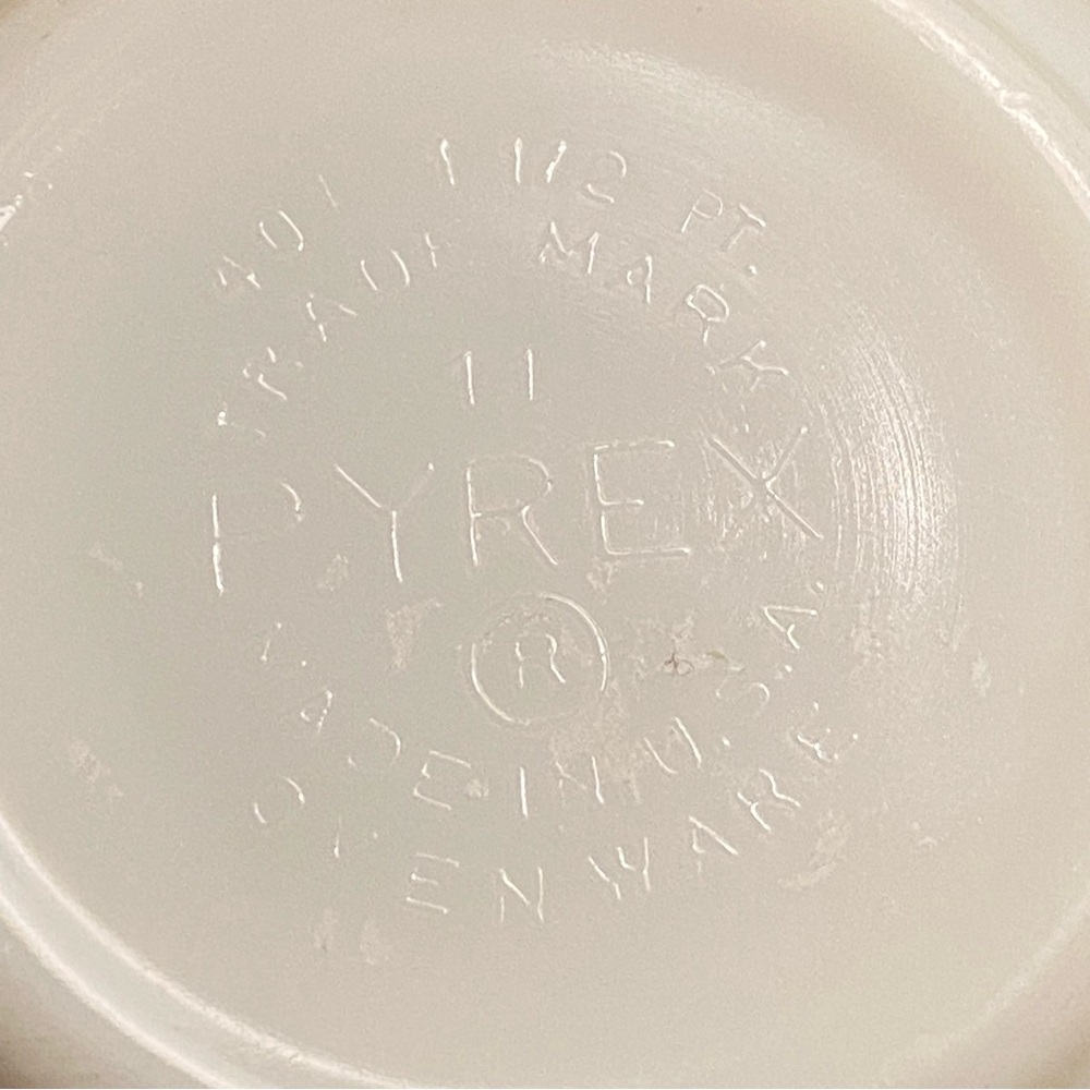 Vintage Pyrex 401 Blue Horizon Mixing Bowl Small 1.5 pint Large 2.5 Quart - Picture 8 of 12